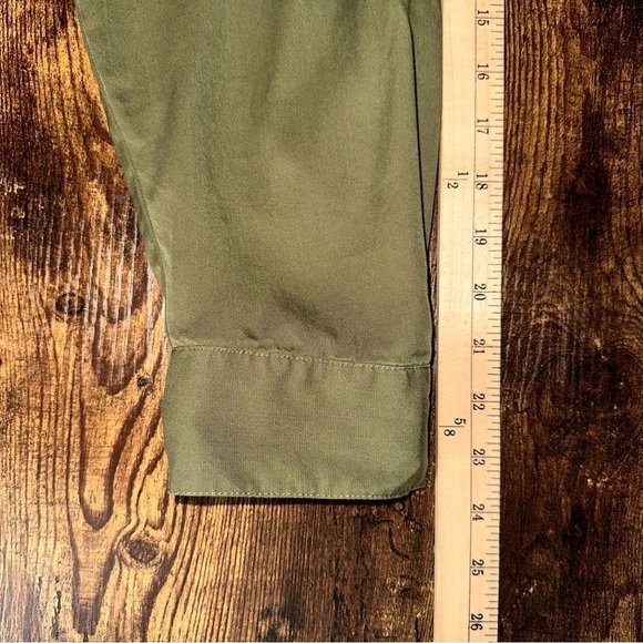 Marc New York Top Womens 1X Green Blouse Lace Up Roll Tab Office Minimalist - Picture 13 of 14